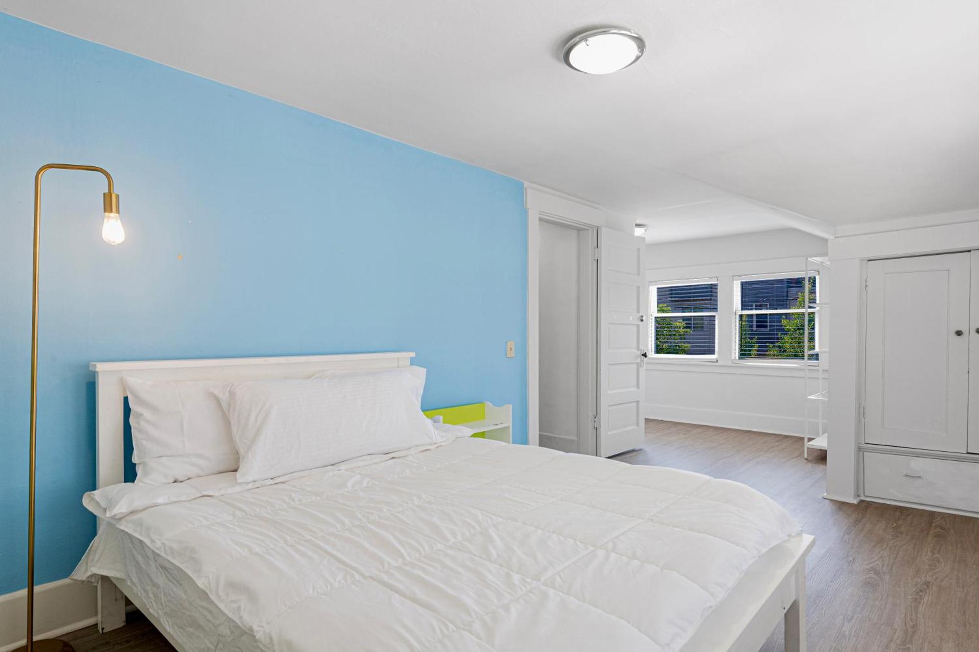 Vintage 3 Bedroom Home In Prime Eastlake Seattle With Private Parking Luaran gambar