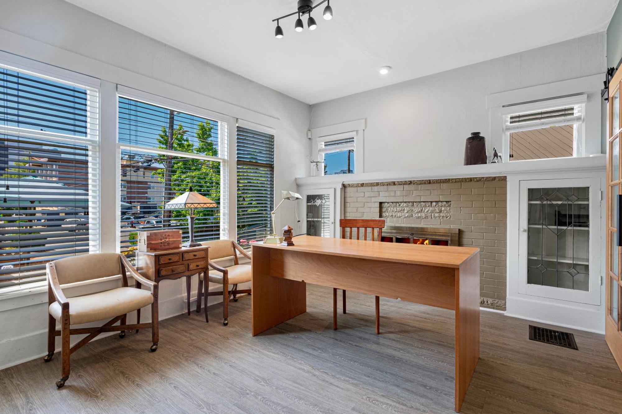 Vintage 3 Bedroom Home In Prime Eastlake Seattle With Private Parking Luaran gambar