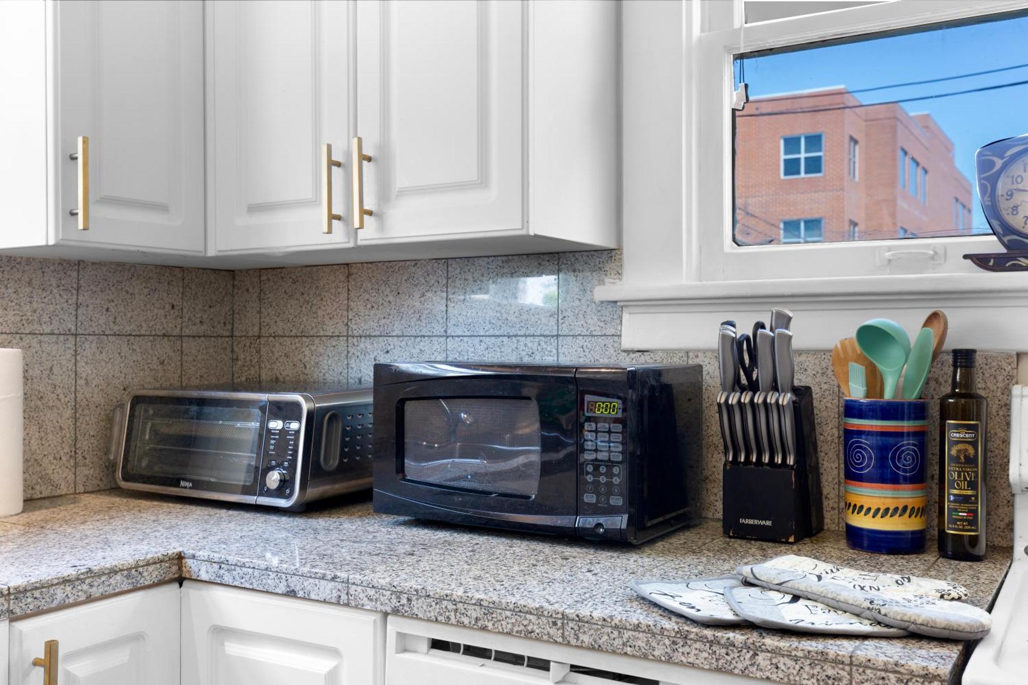 Vintage 3 Bedroom Home In Prime Eastlake Seattle With Private Parking Luaran gambar